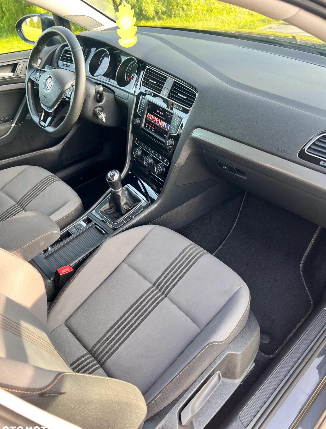 Volkswagen Golf cena 54900 przebieg: 90000, rok produkcji 2016 z Wągrowiec małe 154